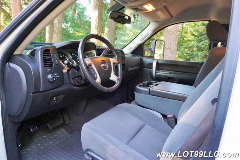 2009 GMC Sierra 2500HD 4X4 Z71 Extended Cab V8 6.0L Auto LONG BED  