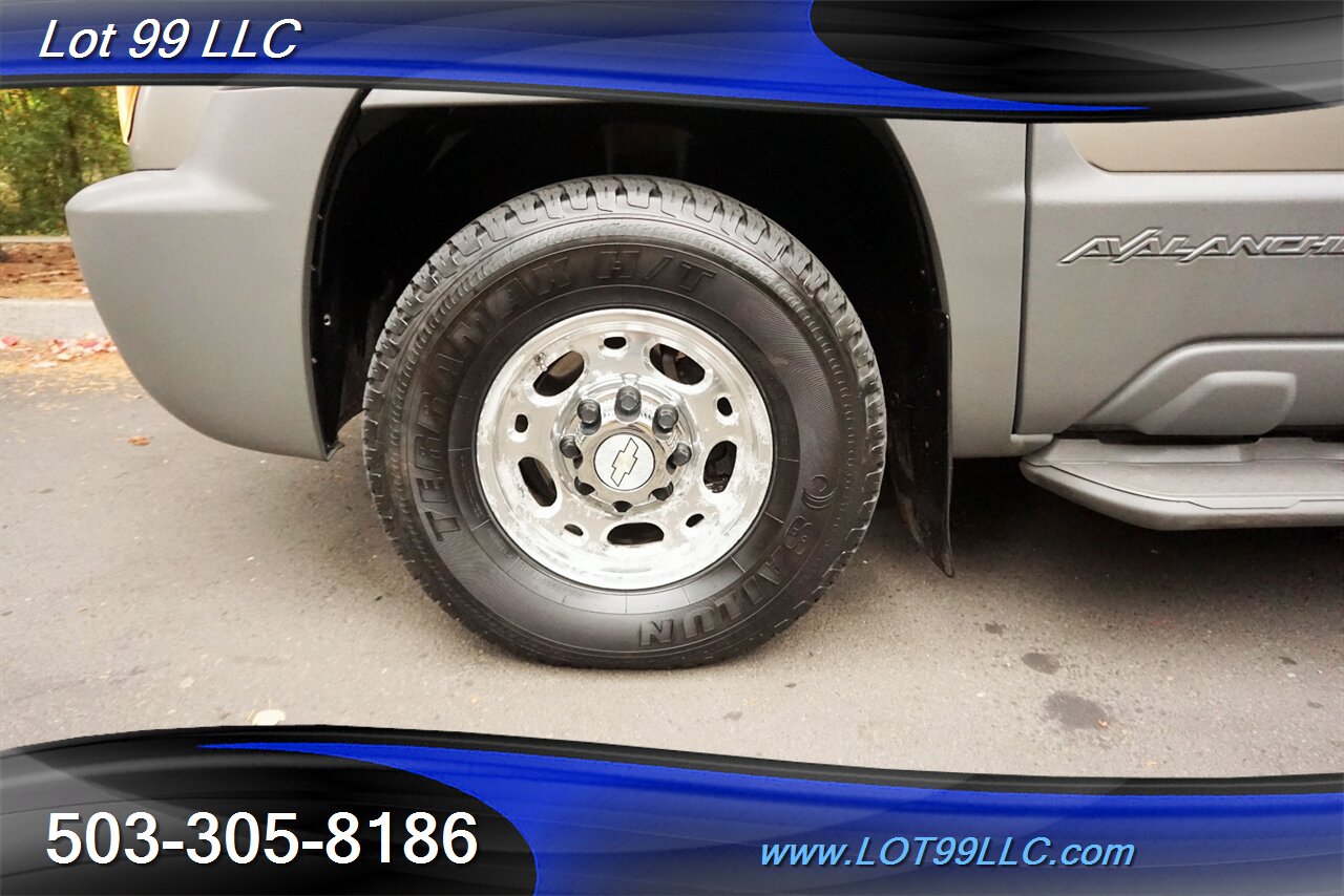 2002 Chevrolet Avalanche 2500 4X4 LT V8 8.1L Auto Heated Leather MOON   - Photo 35 - Milwaukie, OR 97267