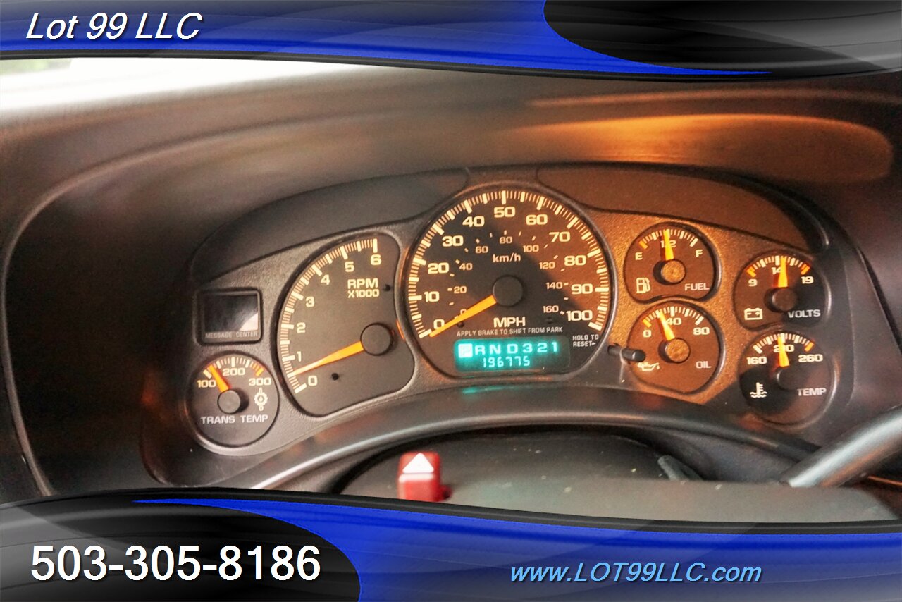 2002 Chevrolet Avalanche 2500 4X4 LT V8 8.1L Auto Heated Leather MOON   - Photo 21 - Milwaukie, OR 97267