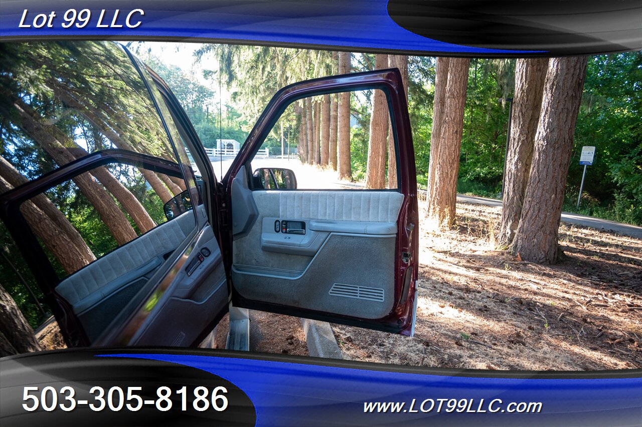 1992 Chevrolet Blazer 2 Door 4x4 Silverado K5 Blazer   - Photo 18 - Milwaukie, OR 97267