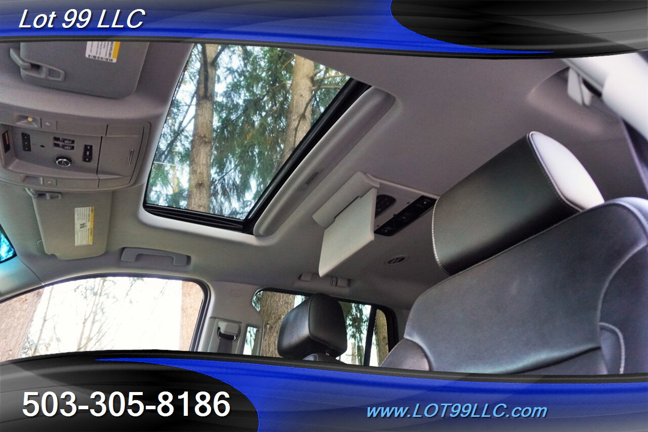2017 Chevrolet Tahoe Premier 4x4 V8 5.3L Heated Leather Moon Roof DVD 3 ROW Seating GPS Chrome Wheels Newer Tires 2 OWNERS - Photo 3 - Milwaukie, OR 97267