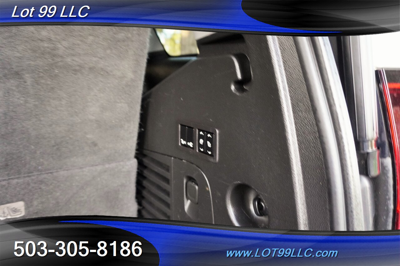 2017 Chevrolet Tahoe Premier 4x4 V8 5.3L Heated Leather Moon Roof DVD 3 ROW Seating GPS Chrome Wheels Newer Tires 2 OWNERS - Photo 25 - Milwaukie, OR 97267