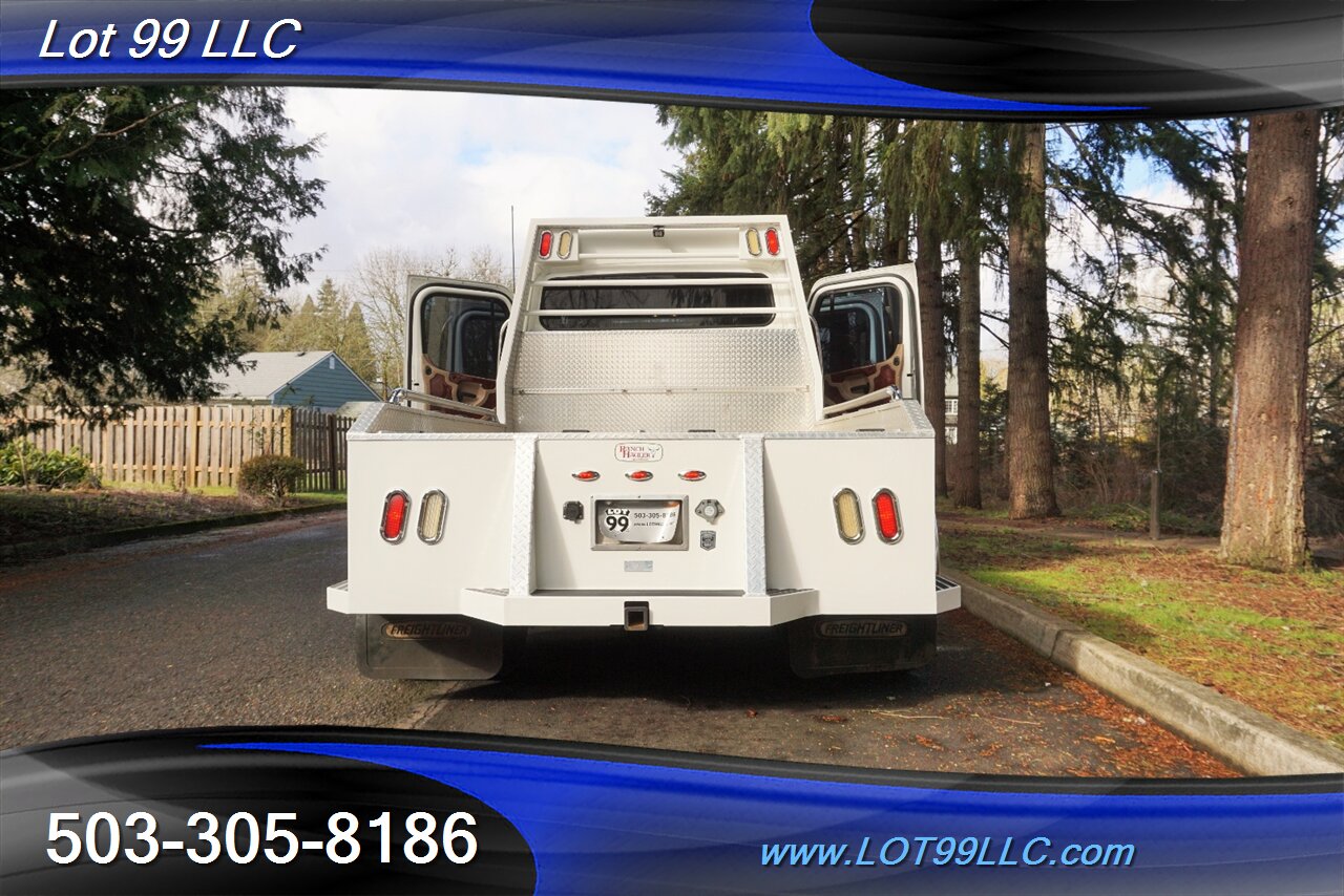 2006 Freightliner SPORT CHASSIS 106 Dually Crew Cab Leather DVD folding Rear Seat NO RUST   - Photo 38 - Milwaukie, OR 97267