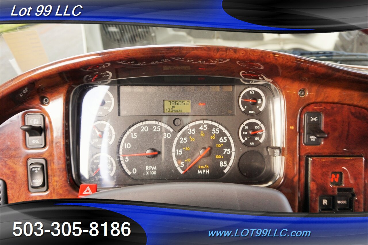 2006 Freightliner SPORT CHASSIS 106 Dually Crew Cab Leather DVD folding Rear Seat NO RUST   - Photo 28 - Milwaukie, OR 97267