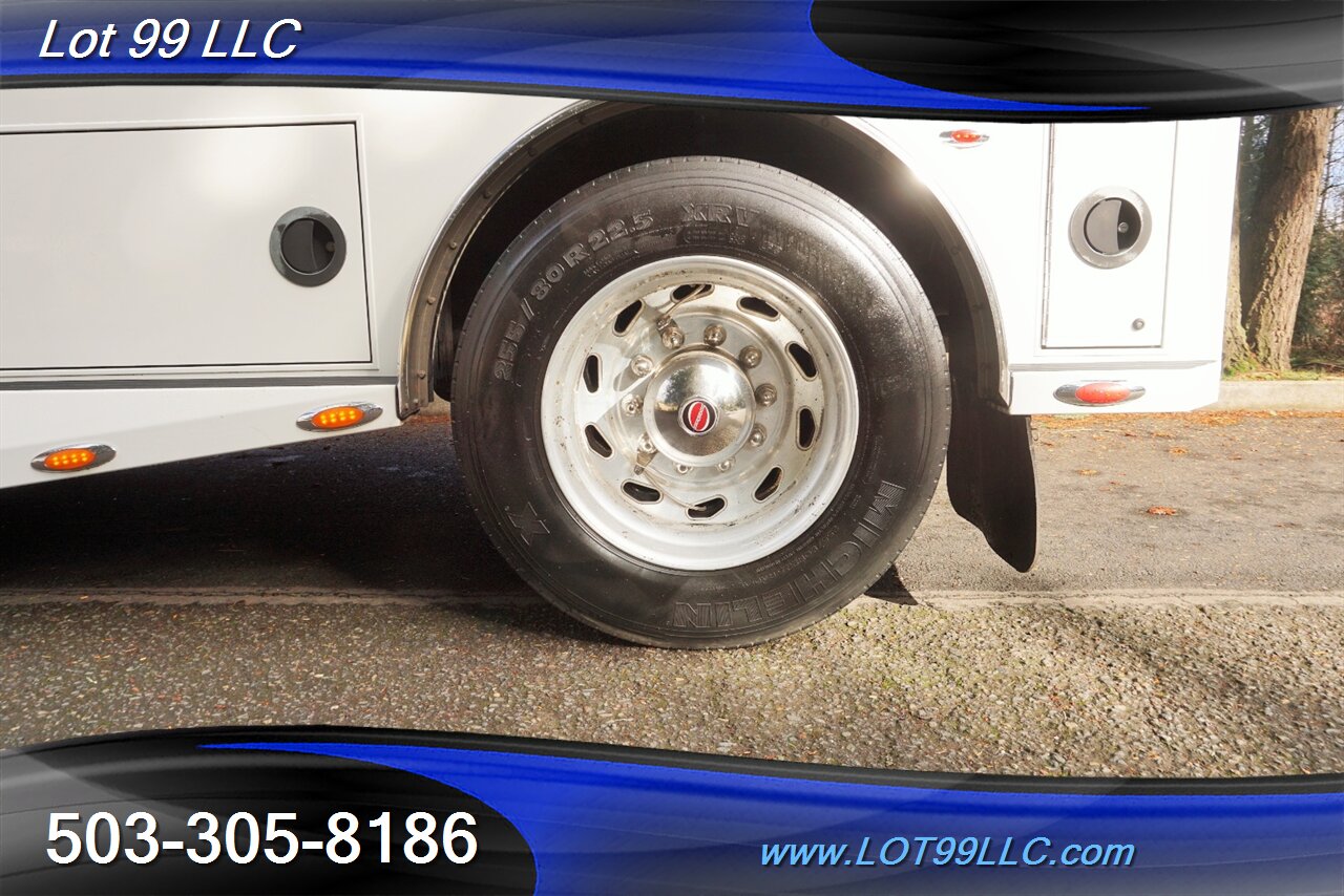 2006 Freightliner SPORT CHASSIS 106 Dually Crew Cab Leather DVD folding Rear Seat NO RUST   - Photo 46 - Milwaukie, OR 97267