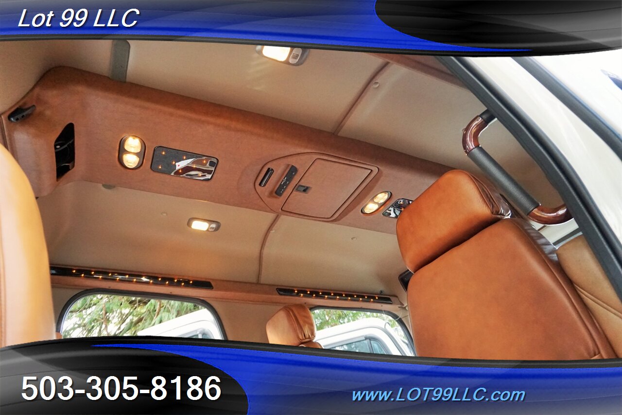 2006 Freightliner SPORT CHASSIS 106 Dually Crew Cab Leather DVD folding Rear Seat NO RUST   - Photo 22 - Milwaukie, OR 97267