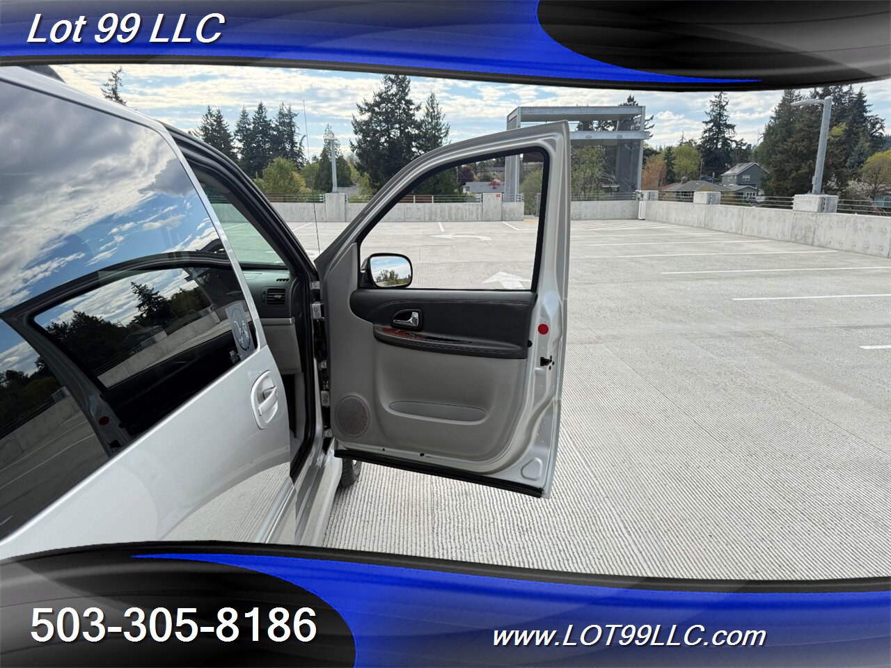 2007 Chevrolet Uplander WHEELCHAIR VAN  ** Only 85k Miles **  New Tires - Photo 40 - Milwaukie, OR 97267