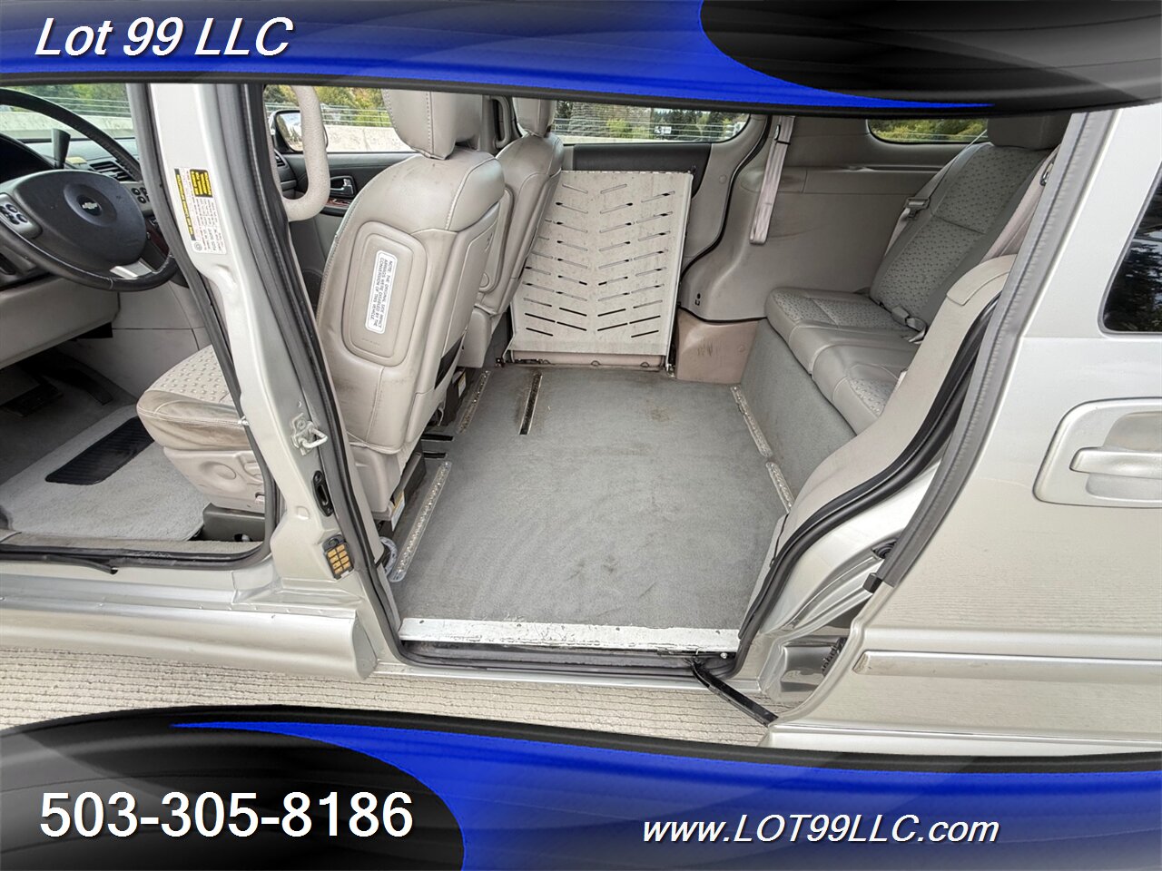 2007 Chevrolet Uplander WHEELCHAIR VAN  ** Only 85k Miles **  New Tires - Photo 9 - Milwaukie, OR 97267