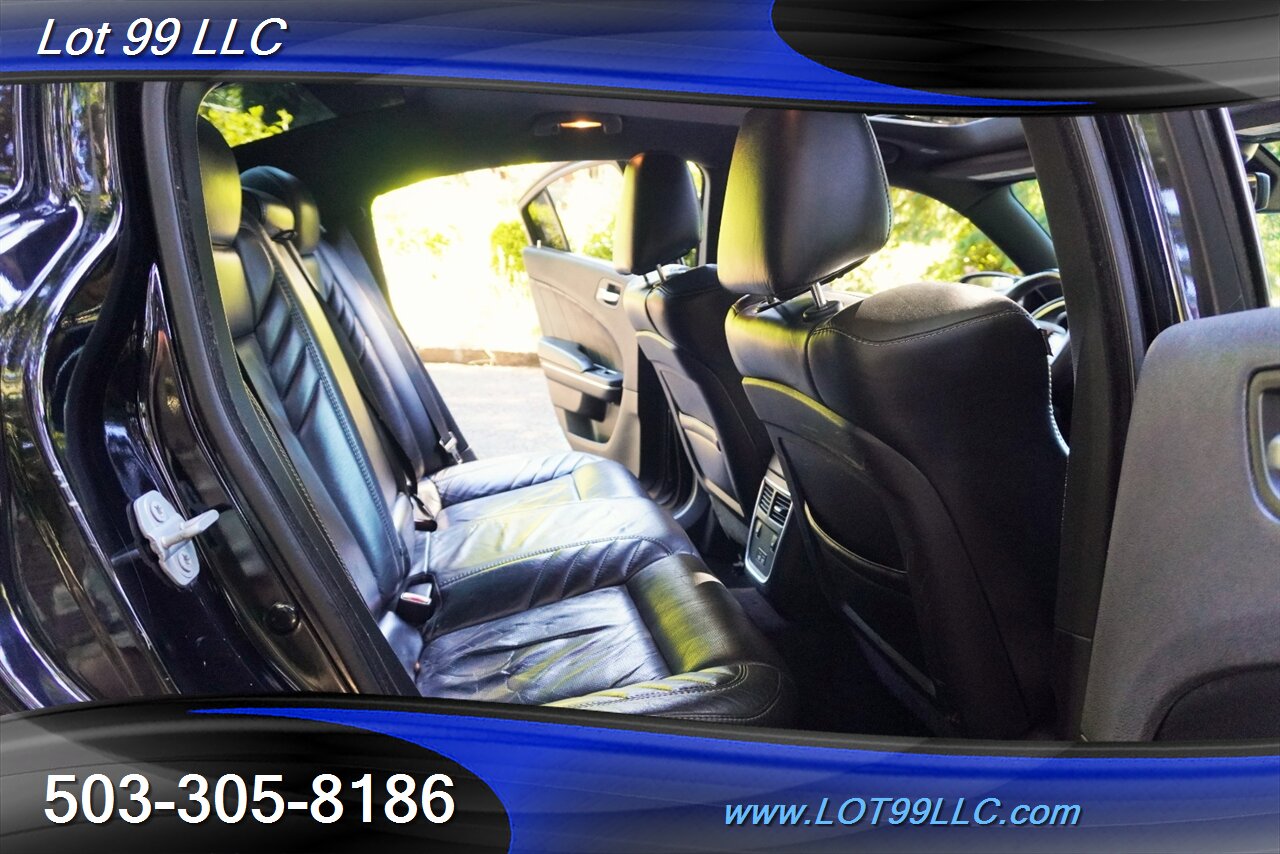 2017 Dodge Charger SRT 392 V8 6.4L Auto Heated Seats Moon Roof 20S  Black Wheels NEWER TIRES Rear Spoiler - Photo 18 - Milwaukie, OR 97267