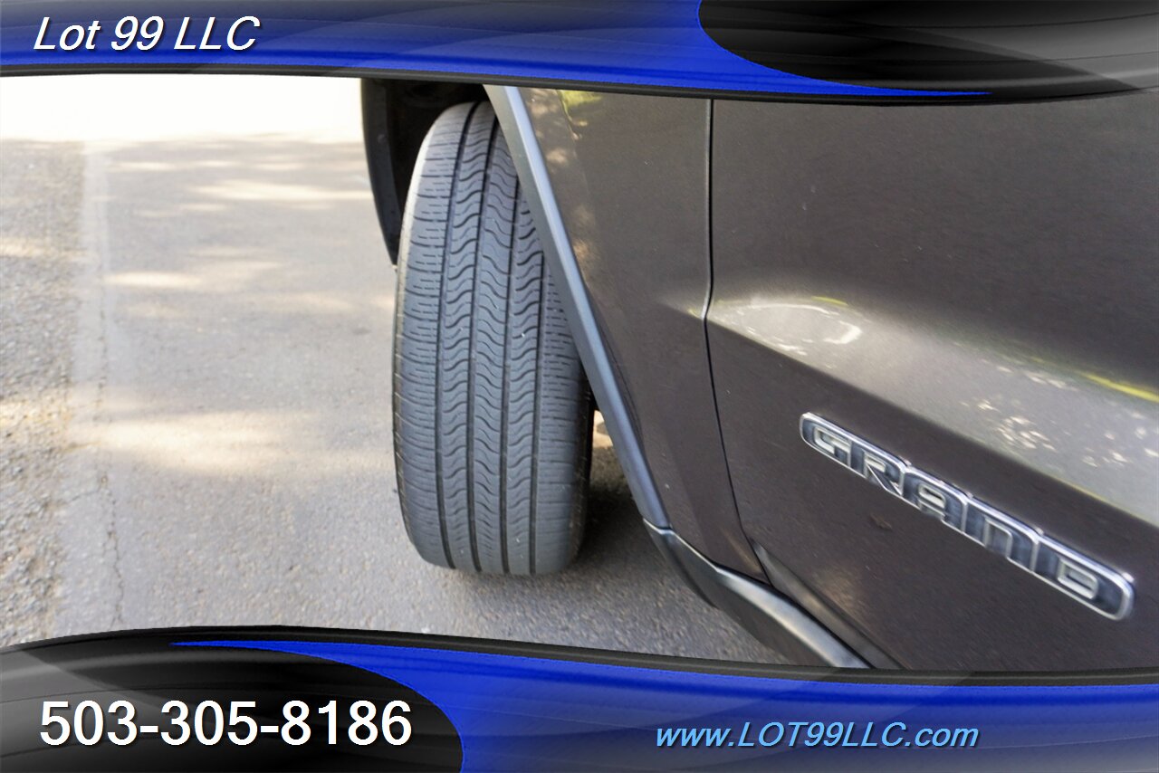 2018 Jeep Grand Cherokee Limited 4X4 V6 3.0L Ecodiesel Heated Leather Moon  Roof Premium Wheels Newer Tires - Photo 4 - Milwaukie, OR 97267