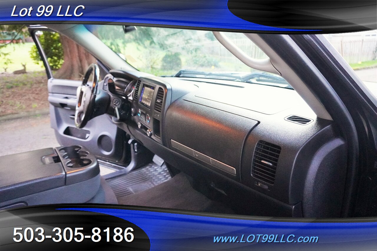 2007 Chevrolet Silverado 2500 HD Crew Cab 4X4 6.6L Duramax FLAT BED NEW TIRES   - Photo 21 - Milwaukie, OR 97267