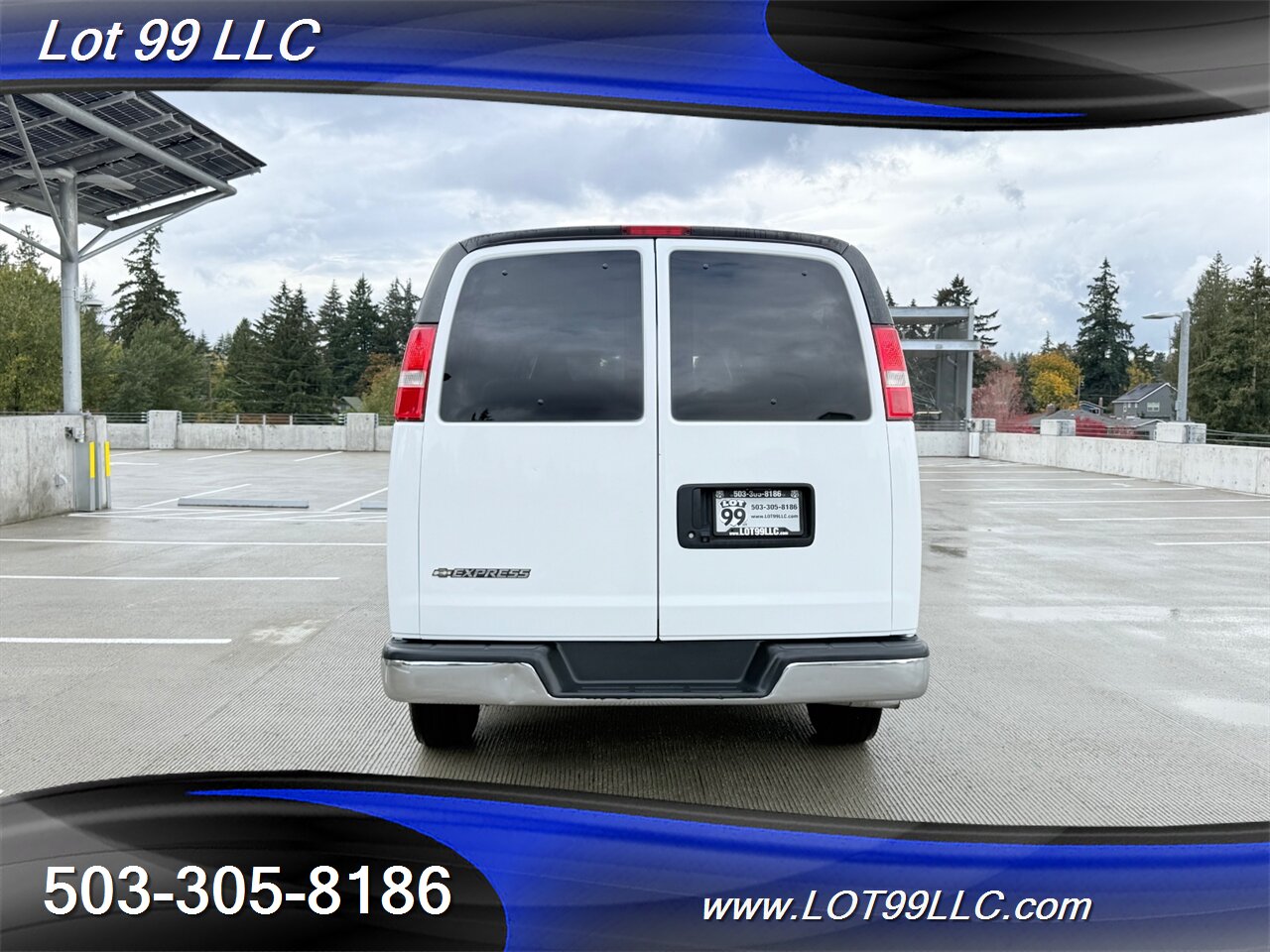 2020 Chevrolet Express LT 3500 12 Passenger Van 6.0L V8 Collision Warning Lane Departure Warning System Cruise Control Keyless Start - Photo 8 - Milwaukie, OR 97267