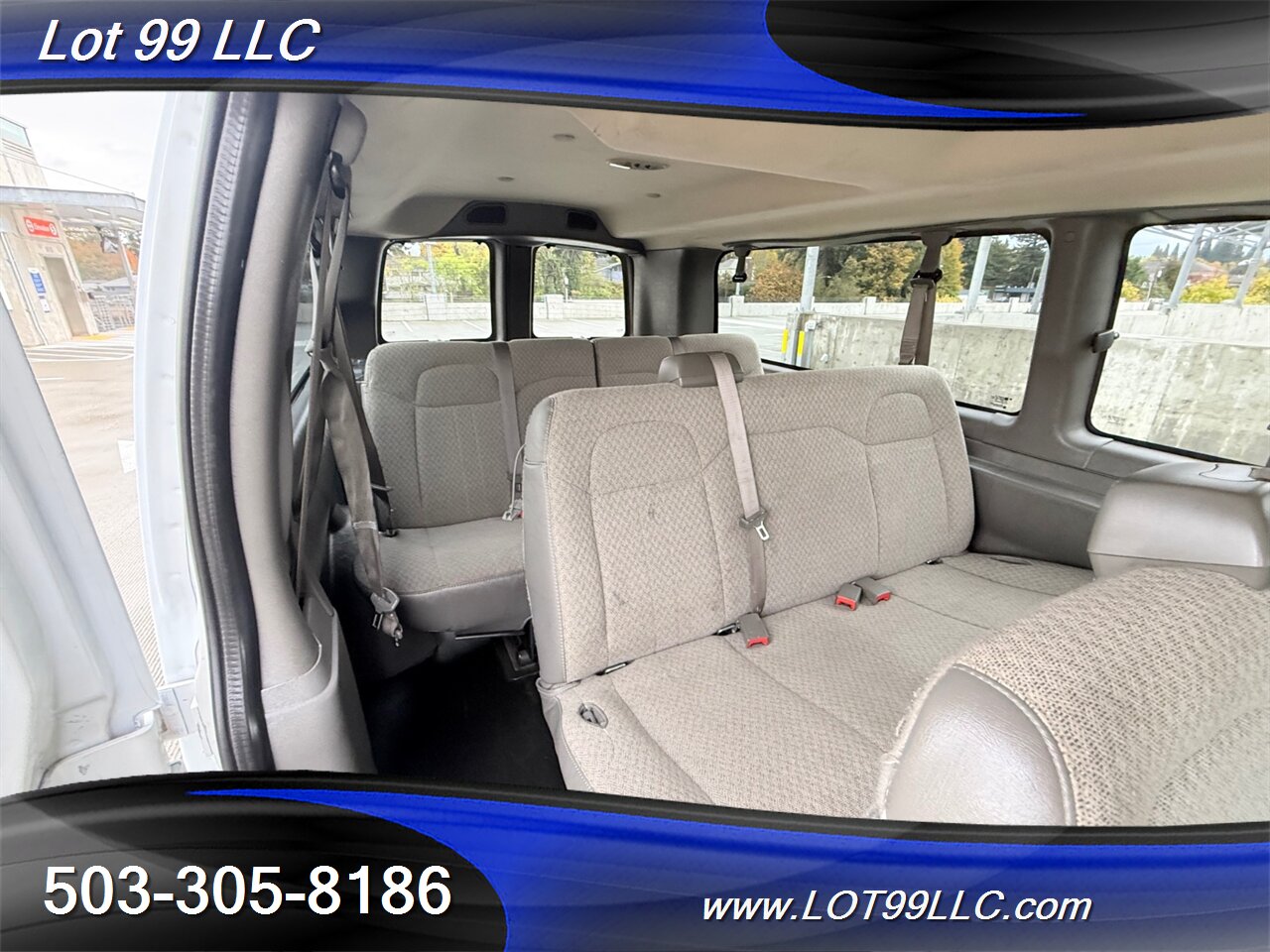 2020 Chevrolet Express LT 3500 12 Passenger Van 6.0L V8 Collision Warning Lane Departure Warning System Cruise Control Keyless Start - Photo 38 - Milwaukie, OR 97267
