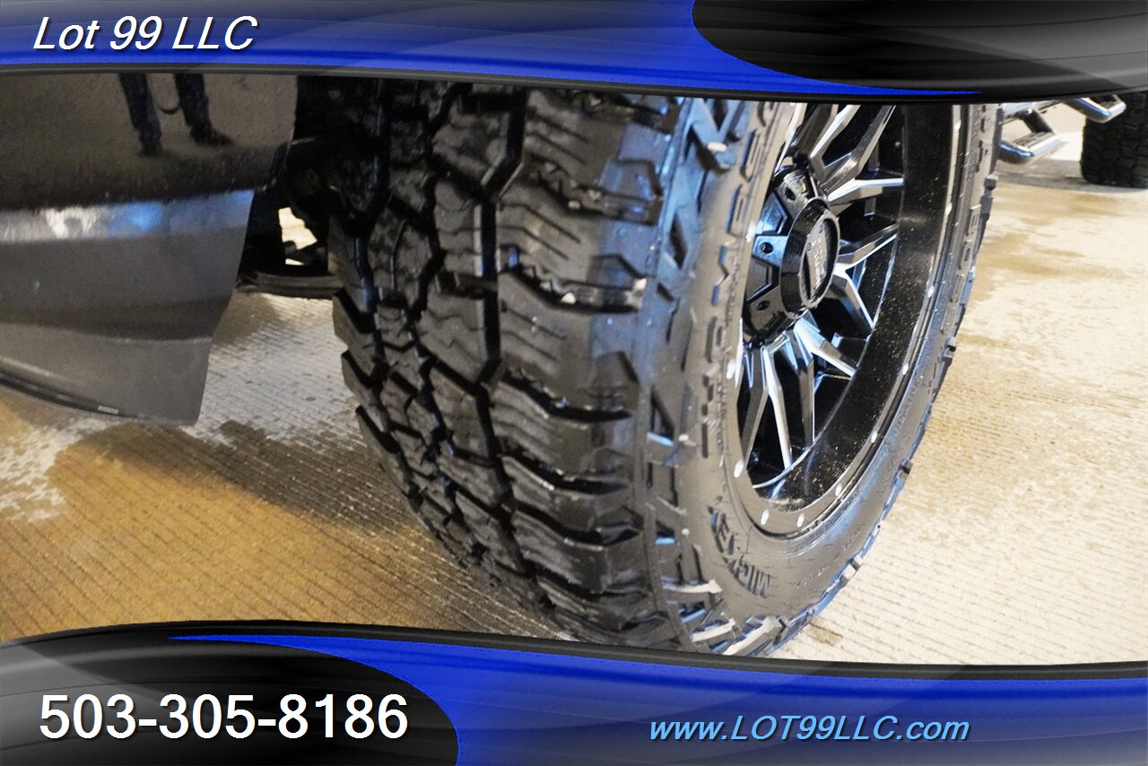 2019 Chevrolet Silverado 1500 LT 4x4 Crew Cab LIFTED 20 Wheels OFF ROAD TIRES - Photo 4 - Milwaukie, OR 97267
