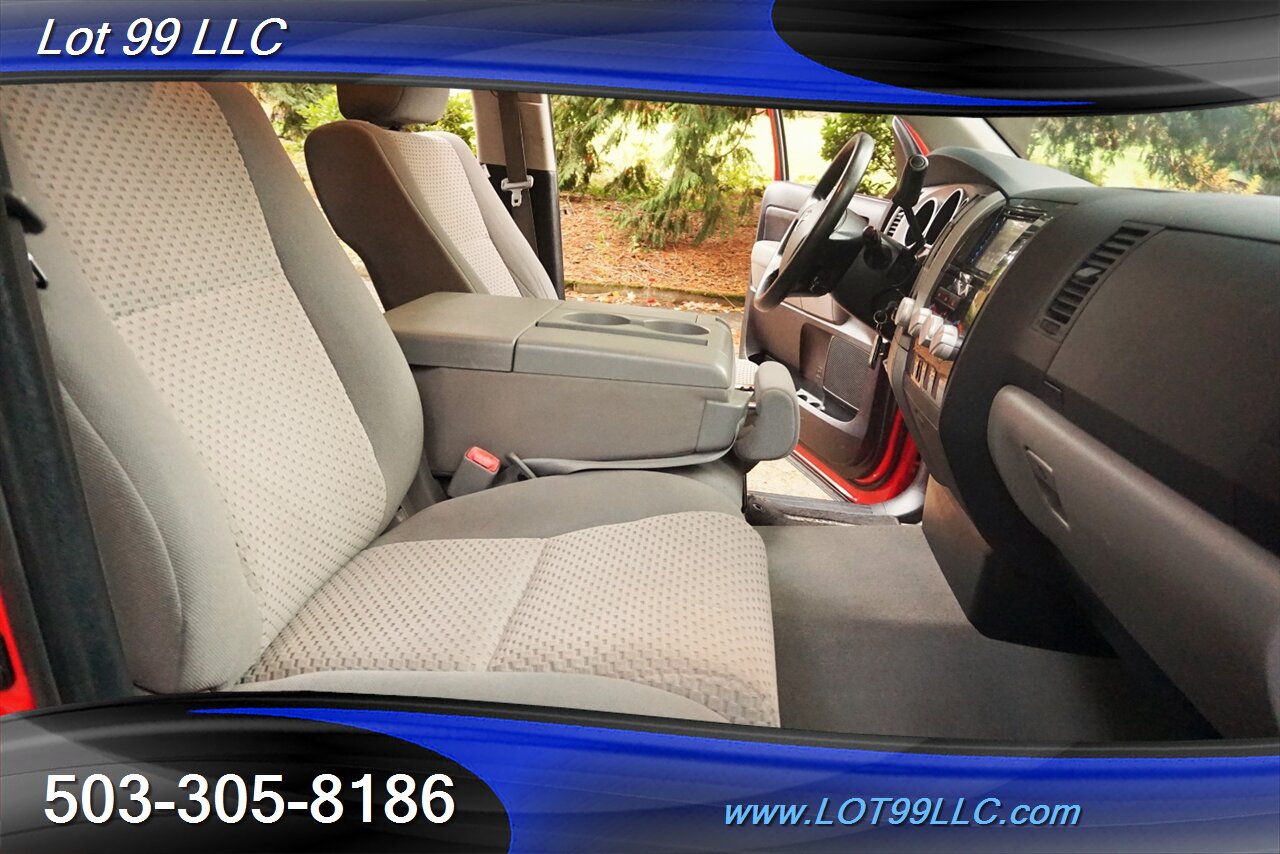 2010 Toyota Tundra SR5 V8 5.7L Auto Short Bed NEWER TIRES 2 OWNERS   - Photo 18 - Milwaukie, OR 97267