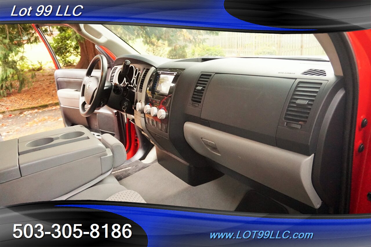 2010 Toyota Tundra SR5 V8 5.7L Auto Short Bed NEWER TIRES 2 OWNERS   - Photo 17 - Milwaukie, OR 97267