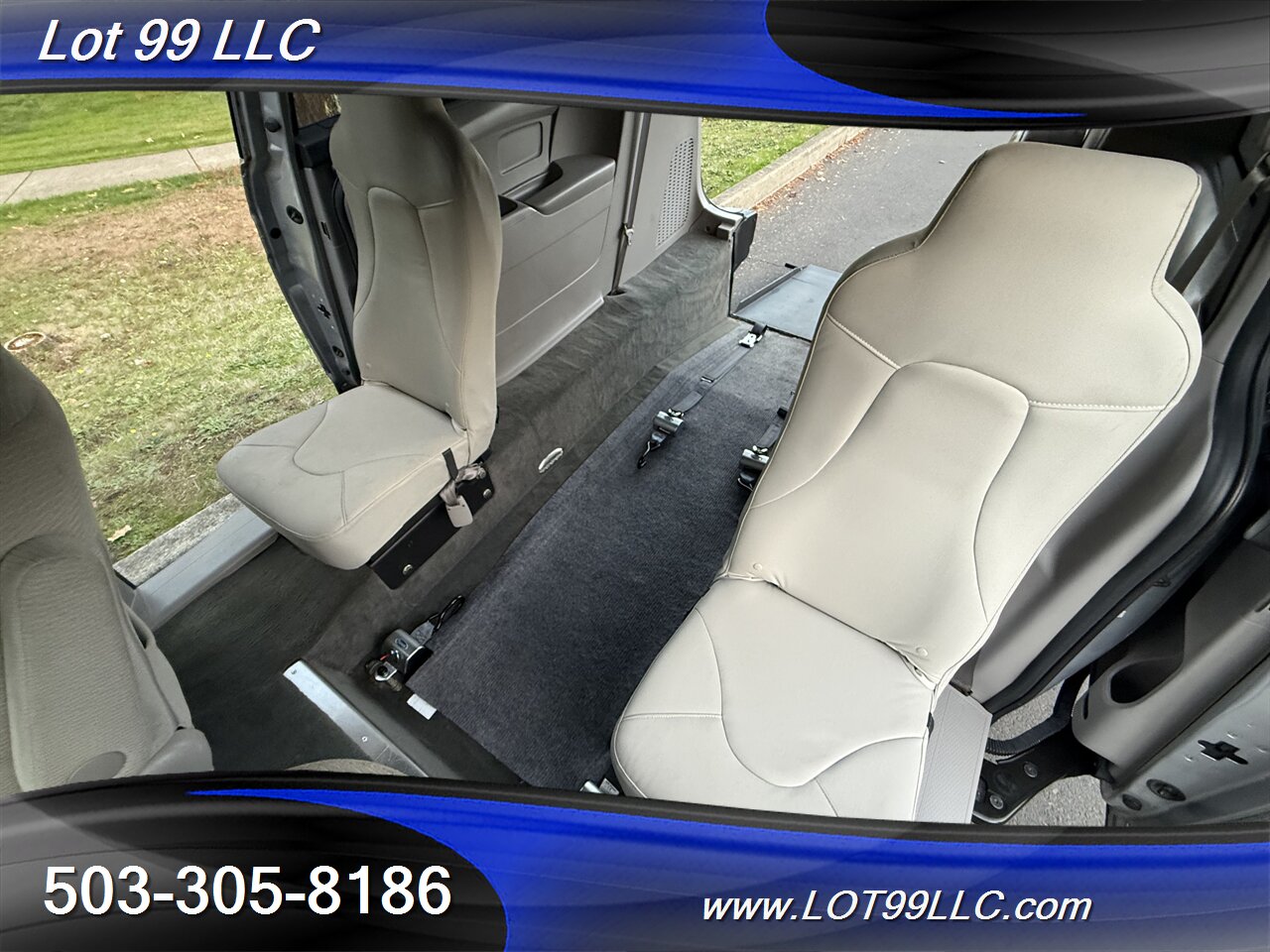 2012 Honda Odyssey LX 82k Miles ** WHEELCHAIR VAN **   - Photo 18 - Milwaukie, OR 97267