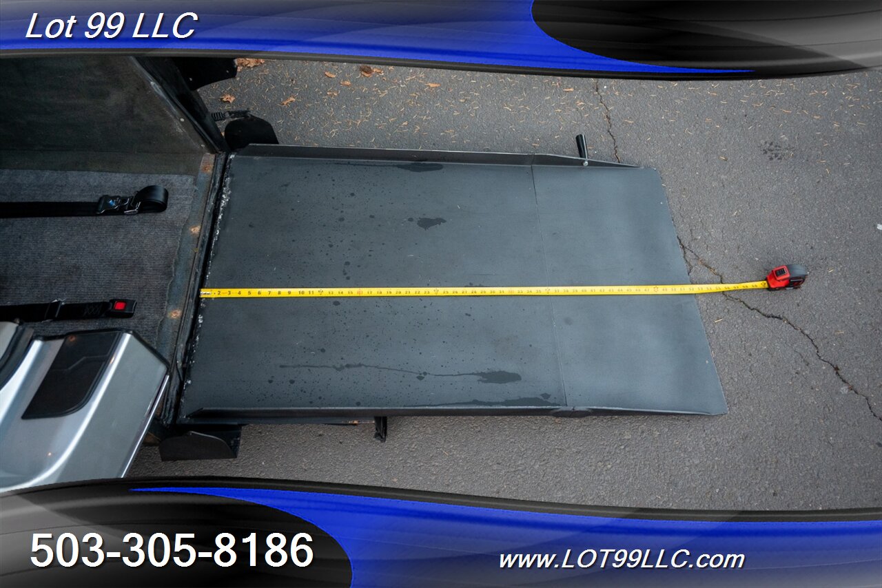 2012 Honda Odyssey LX 82k Miles ** WHEELCHAIR VAN **   - Photo 20 - Milwaukie, OR 97267