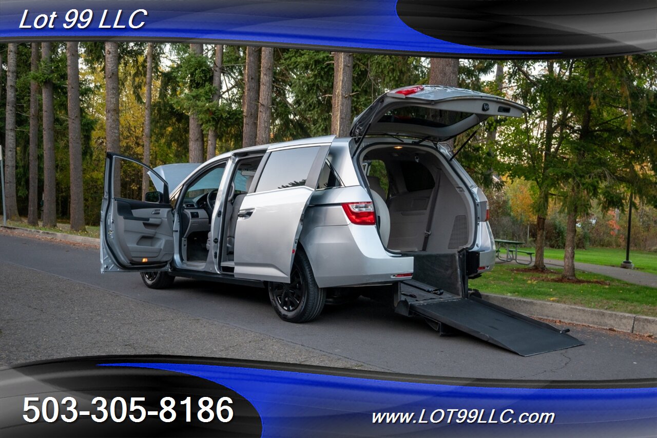 2012 Honda Odyssey LX 82k Miles ** WHEELCHAIR VAN **   - Photo 52 - Milwaukie, OR 97267