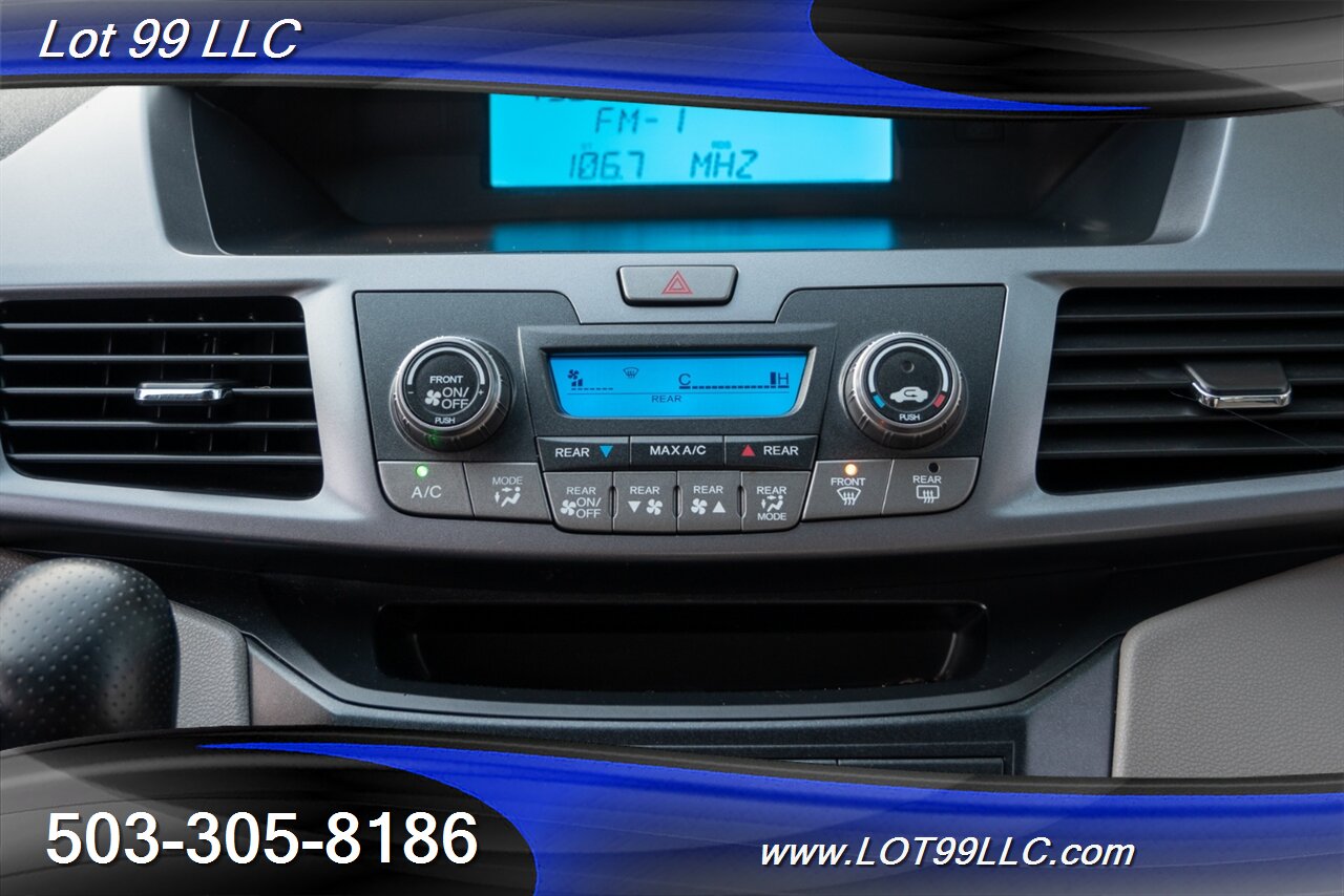 2012 Honda Odyssey LX 82k Miles ** WHEELCHAIR VAN **   - Photo 13 - Milwaukie, OR 97267