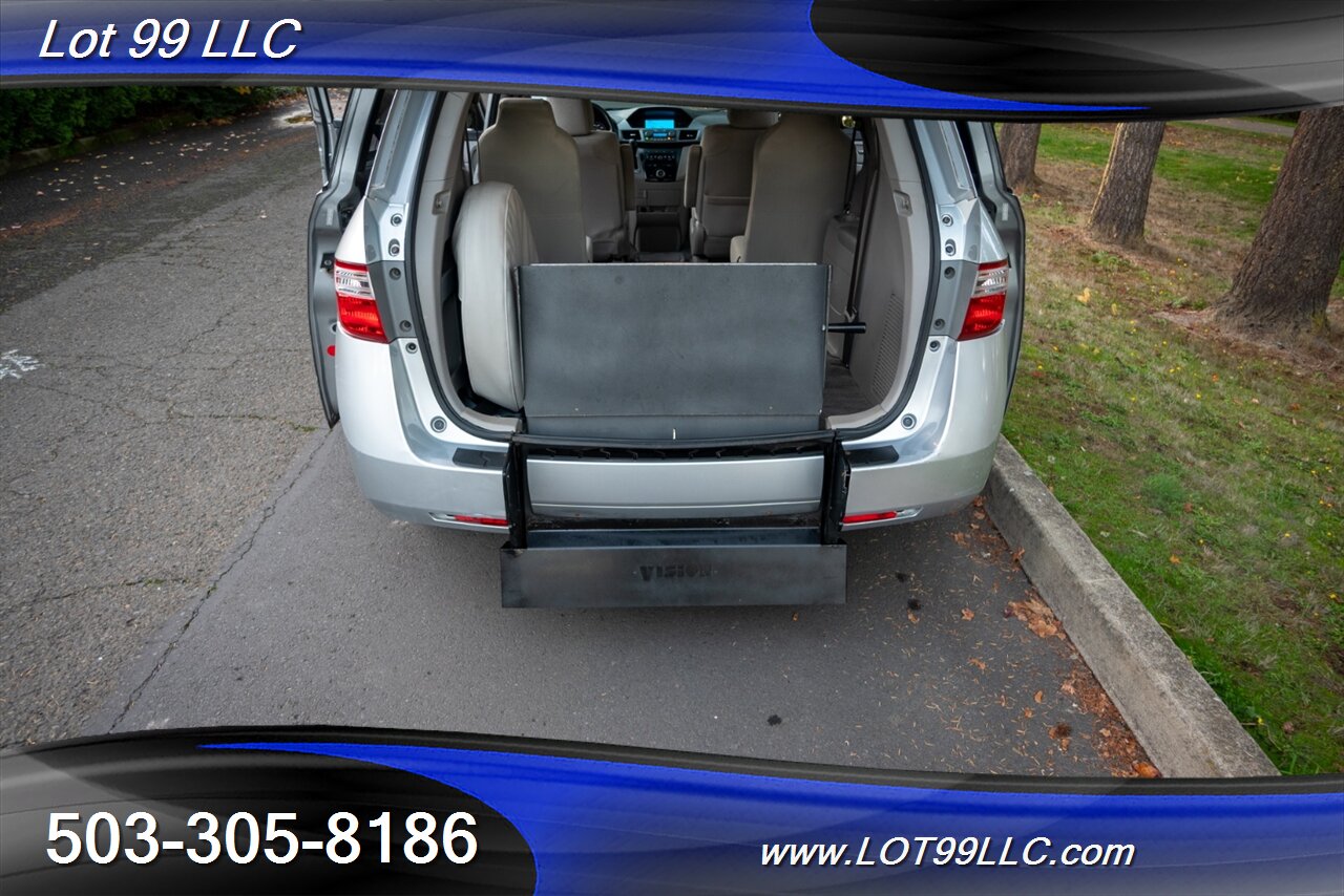 2012 Honda Odyssey LX 82k Miles ** WHEELCHAIR VAN **   - Photo 54 - Milwaukie, OR 97267