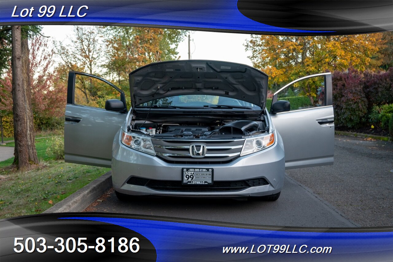 2012 Honda Odyssey LX 82k Miles ** WHEELCHAIR VAN **   - Photo 48 - Milwaukie, OR 97267