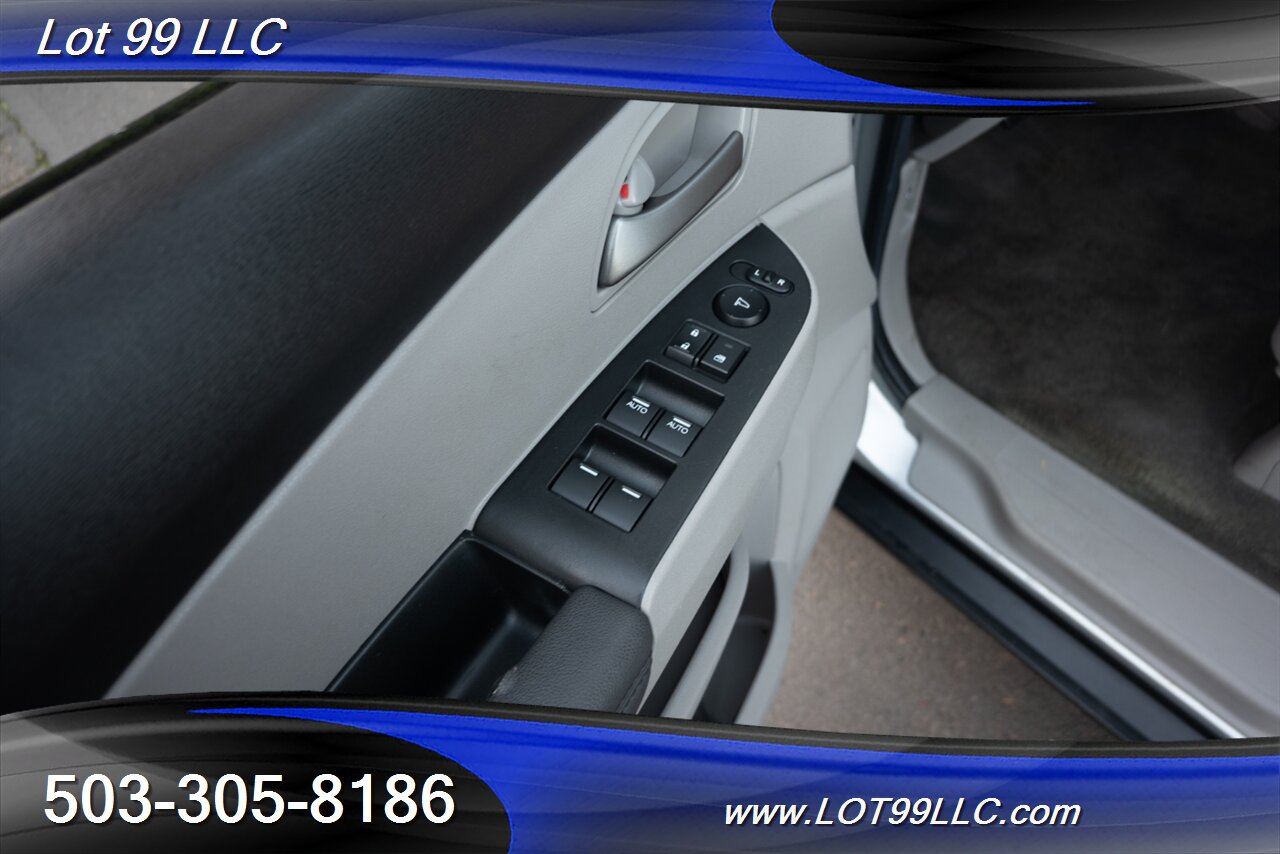 2012 Honda Odyssey LX 82k Miles ** WHEELCHAIR VAN **   - Photo 30 - Milwaukie, OR 97267