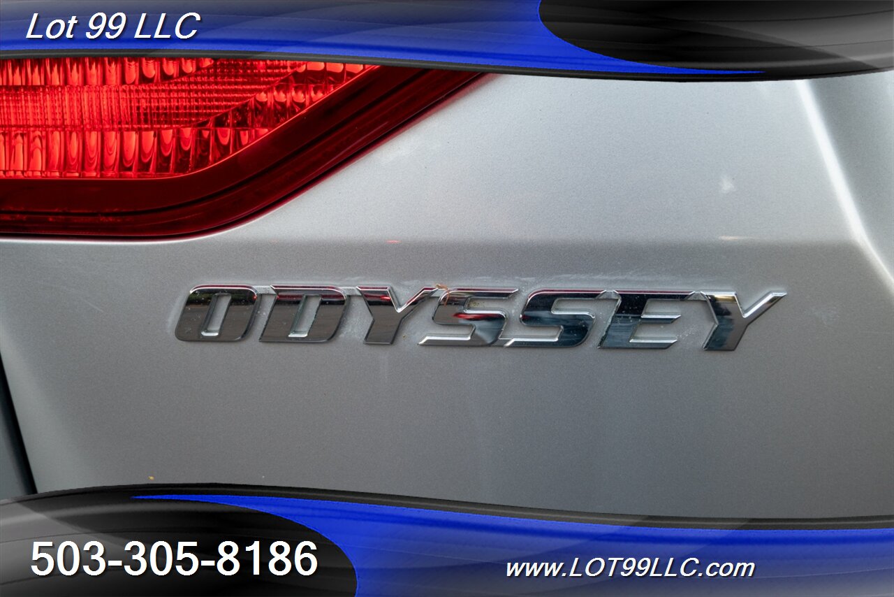 2012 Honda Odyssey LX 82k Miles ** WHEELCHAIR VAN **   - Photo 56 - Milwaukie, OR 97267