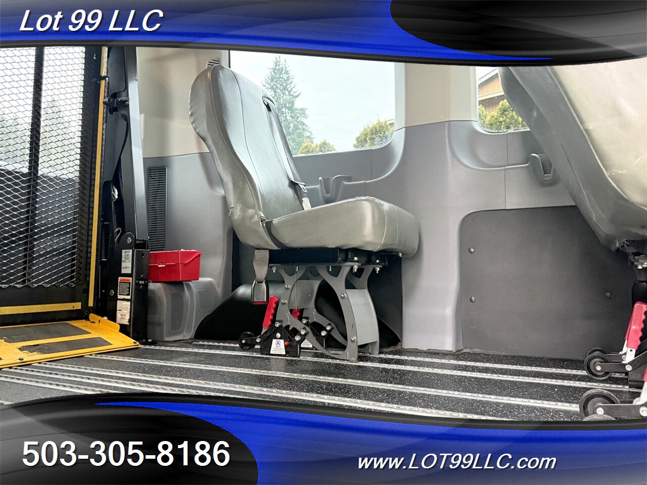 2018 Ford Transit Mid Roof 95k ** WHEELCHAIR VAN **  5 Passenger Vinyl Seats Braun Rear Lift Backup Camera - Photo 59 - Milwaukie, OR 97267