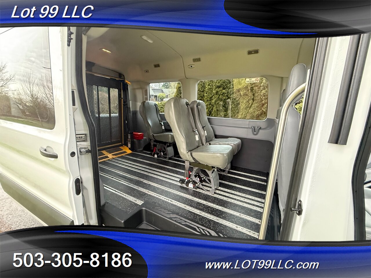 2018 Ford Transit Mid Roof 95k ** WHEELCHAIR VAN **  5 Passenger Vinyl Seats Braun Rear Lift Backup Camera - Photo 4 - Milwaukie, OR 97267