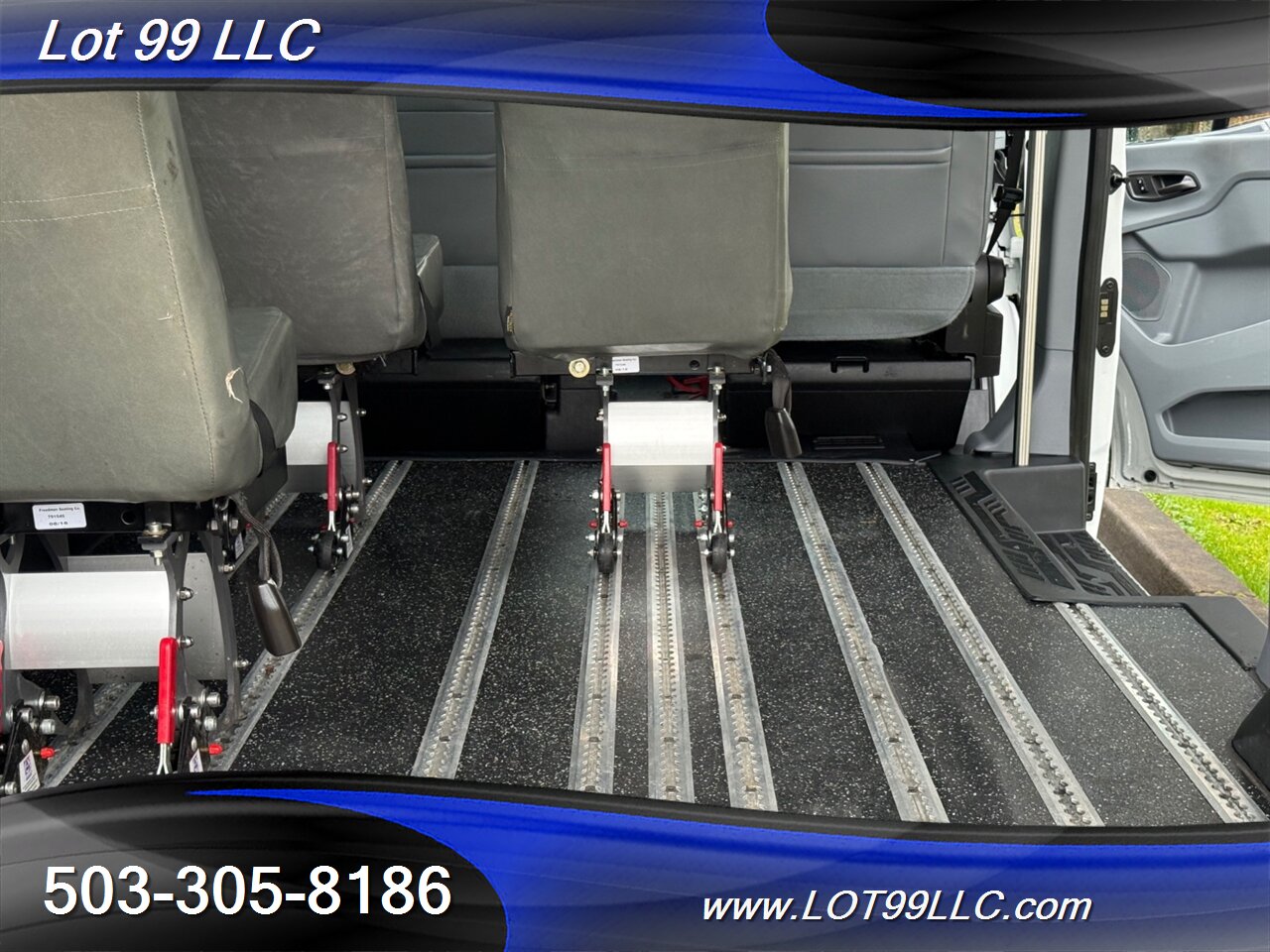 2018 Ford Transit Mid Roof 95k ** WHEELCHAIR VAN **  5 Passenger Vinyl Seats Braun Rear Lift Backup Camera - Photo 58 - Milwaukie, OR 97267