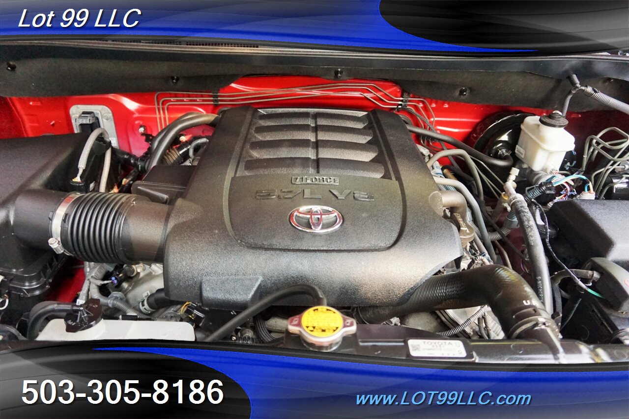 2013 Toyota Tundra Platinum 4x4 V8 5.7L Leather LIFTED NEW TIRES - Photo 18 - Milwaukie, OR 97267