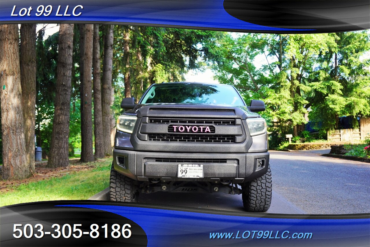 2014 Toyota Tundra SR5 4X4 Crew Max V8 5.7L Auto LIFTED Black Wheels  Newer OFF ROAD TIRES FOX Shocks 88K LOW MILES - Photo 6 - Milwaukie, OR 97267