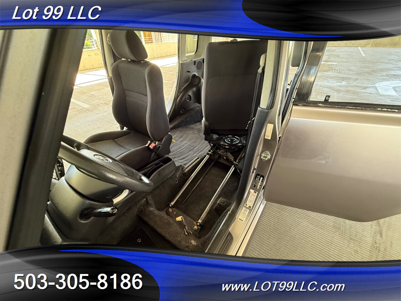 2005 Scion xB 81k  31MPG WHEELCHAIR VAN B&D TURN TRANSFER SEAT  POWER Rear Ramp 31mpg Rampvan New Tires - Photo 40 - Milwaukie, OR 97267