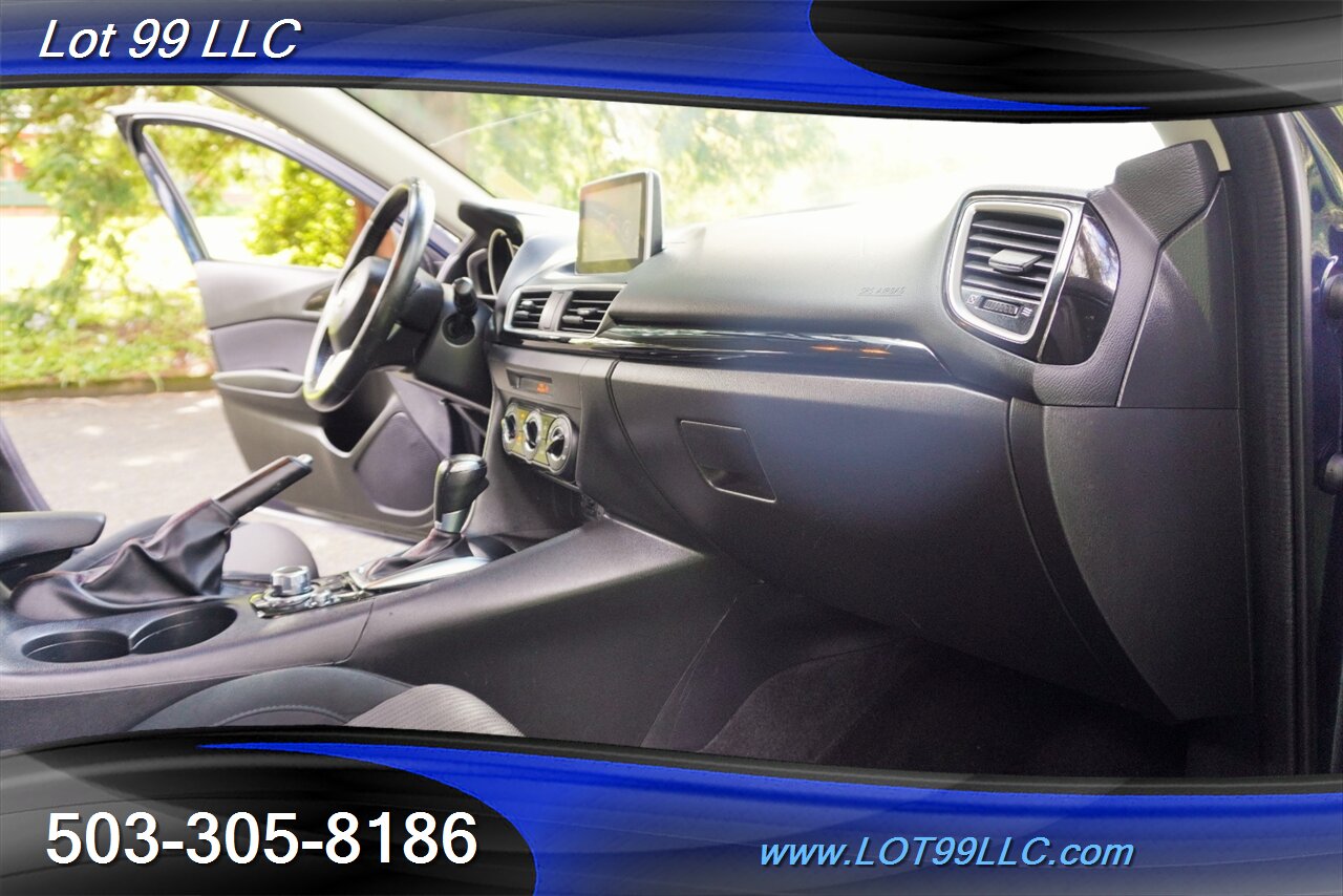 2016 Mazda MAZDA3 i Touring 2.0L Auto GPS Moon Roof GPS NEW TIRES  Premium Wheels NEW TIRES - Photo 17 - Milwaukie, OR 97267