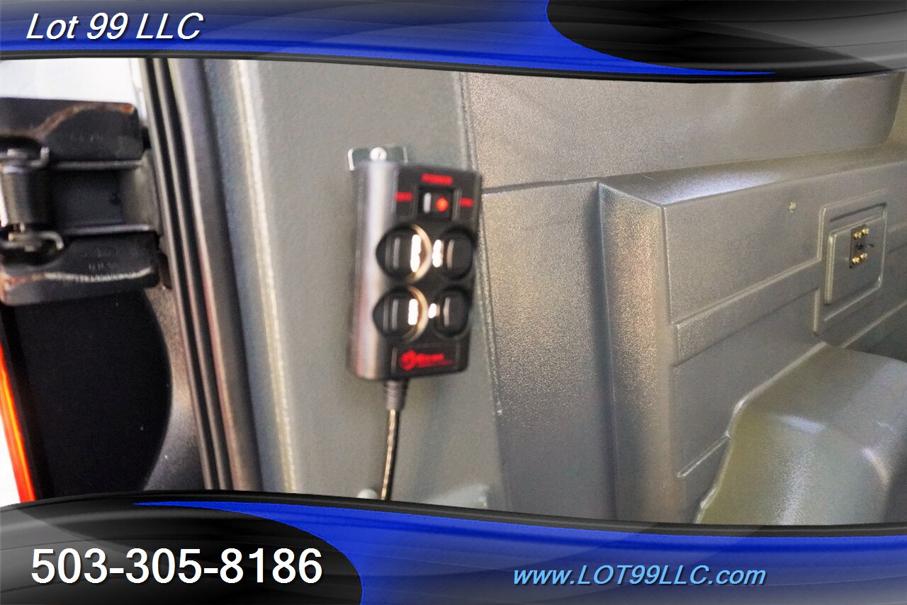 2017 Ford Transit 350 3.7L Auto LWB HIGH ROOF WHEEL CHAIR ADA VAN  POWER RAMP REAR SEAT - Photo 31 - Milwaukie, OR 97267