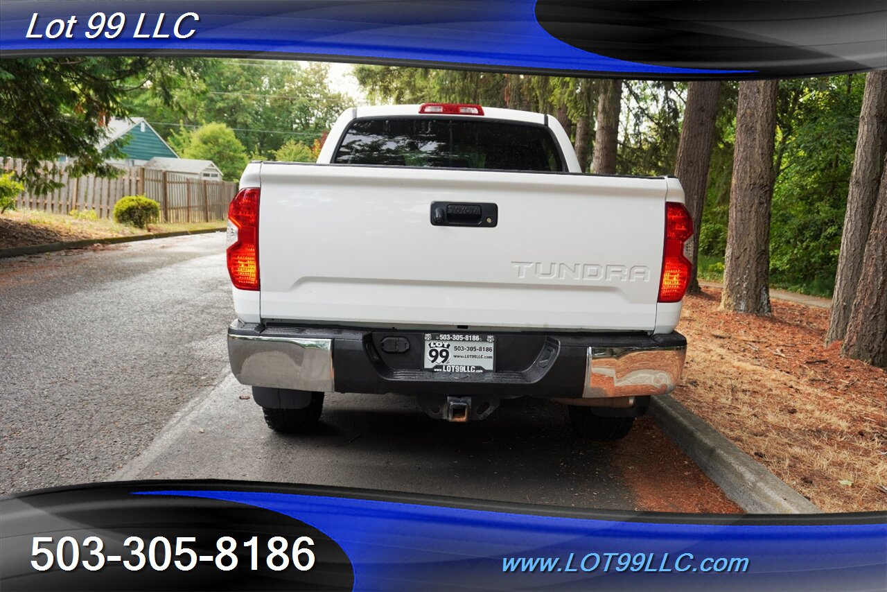 2015 Toyota Tundra SR5 4x4 CREWMAX V8 5.7L Auto Short Bed  Premium Wheels Newer Tires 1OWNER NO RUST - Photo 10 - Milwaukie, OR 97267