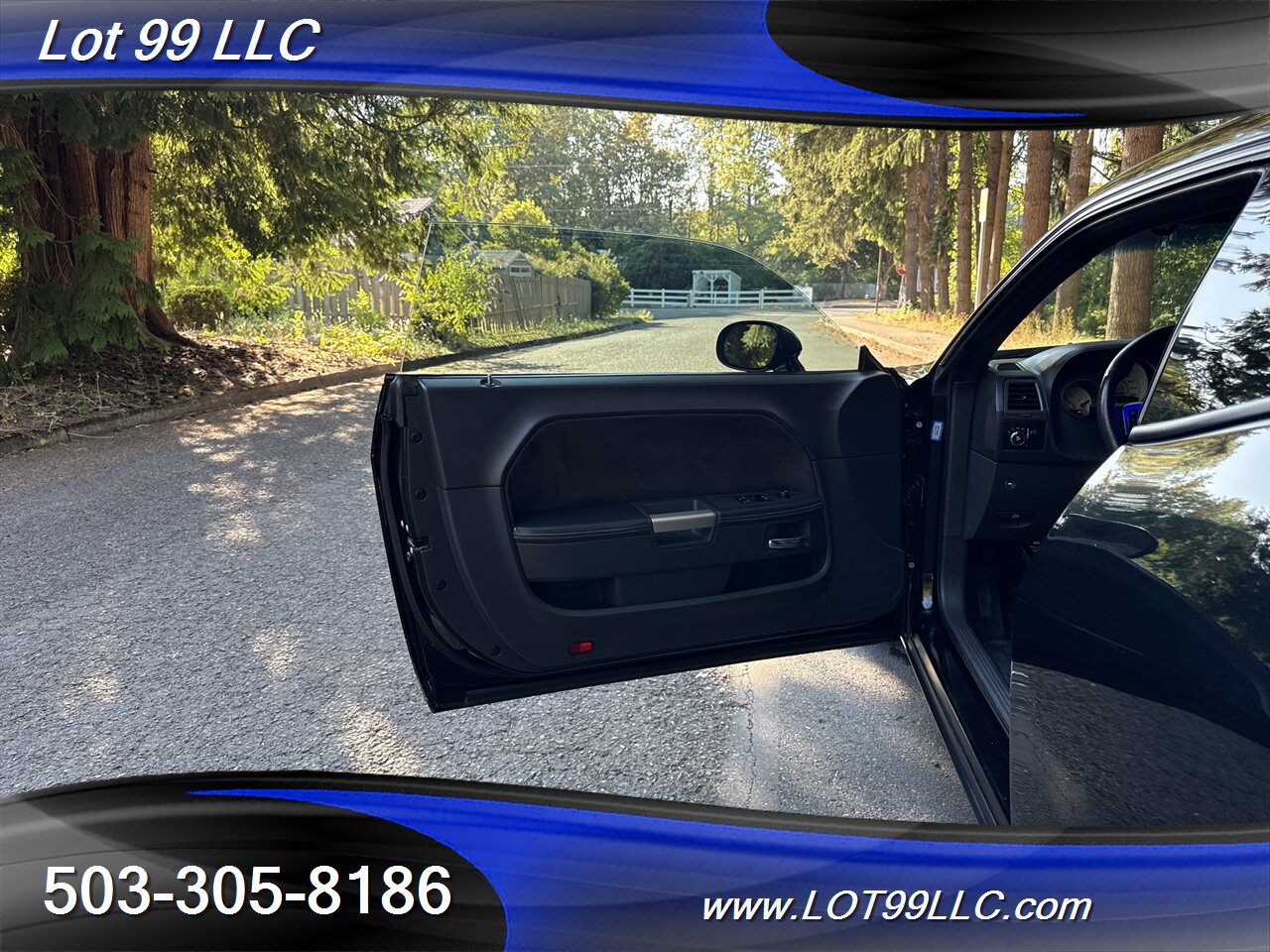 2012 Dodge Challenger SRT8 392 **56k Miles** 6 Speed Manual Moonroof   - Photo 26 - Milwaukie, OR 97267