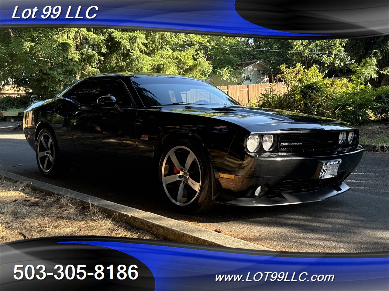2012 Dodge Challenger SRT8 392 **56k Miles** 6 Speed Manual Moonroof   - Photo 8 - Milwaukie, OR 97267