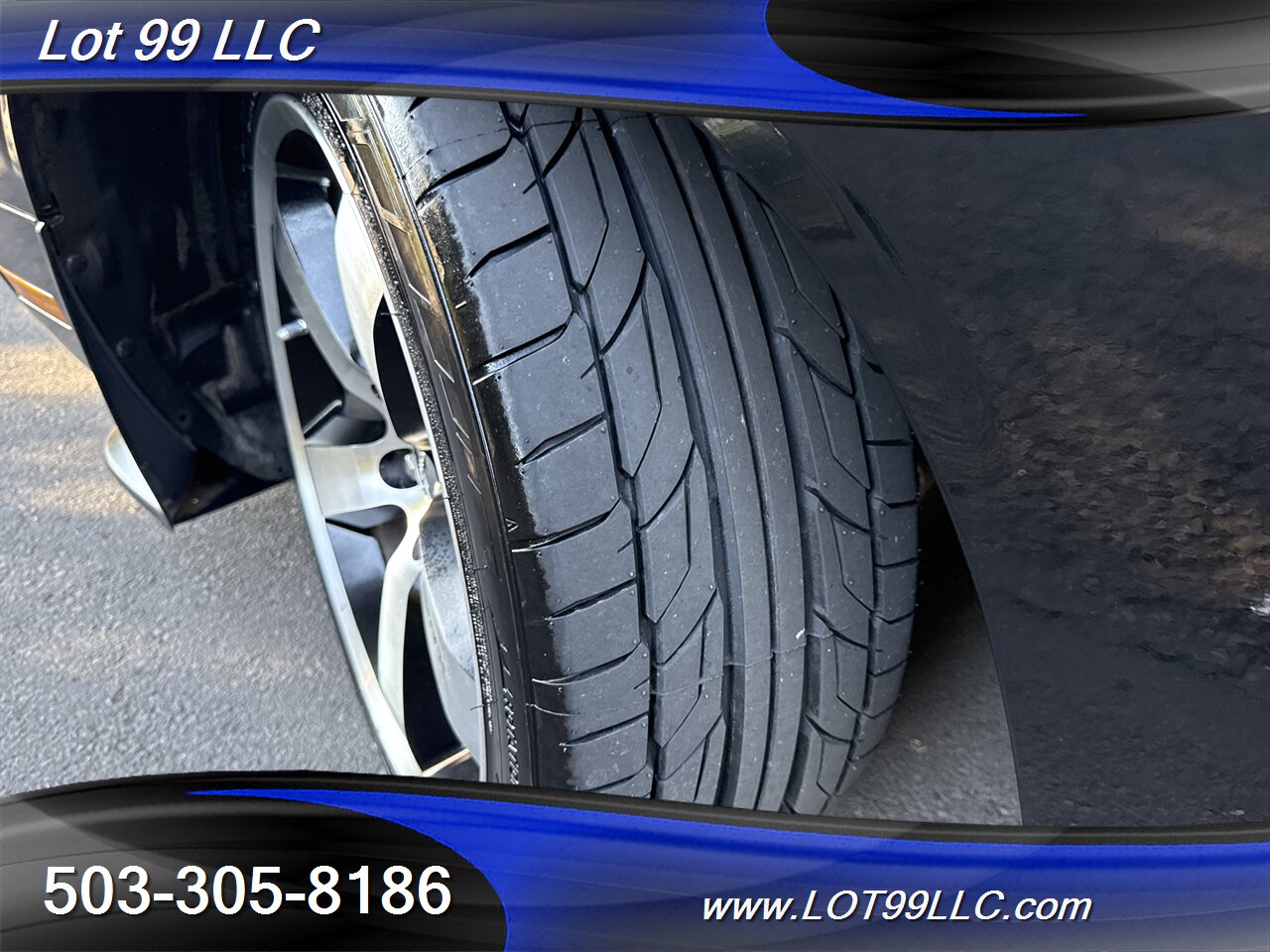 2012 Dodge Challenger SRT8 392 **56k Miles** 6 Speed Manual Moonroof   - Photo 24 - Milwaukie, OR 97267