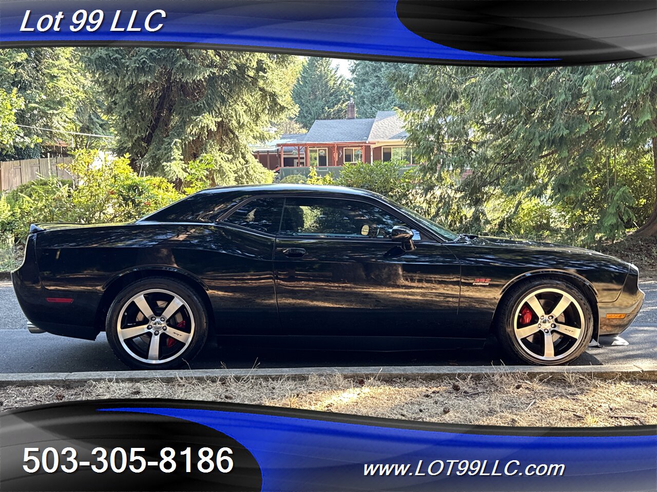 2012 Dodge Challenger SRT8 392 **56k Miles** 6 Speed Manual Moonroof   - Photo 10 - Milwaukie, OR 97267
