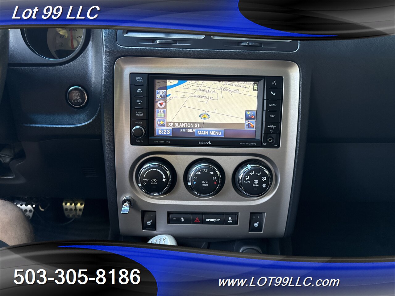 2012 Dodge Challenger SRT8 392 **56k Miles** 6 Speed Manual Moonroof   - Photo 17 - Milwaukie, OR 97267
