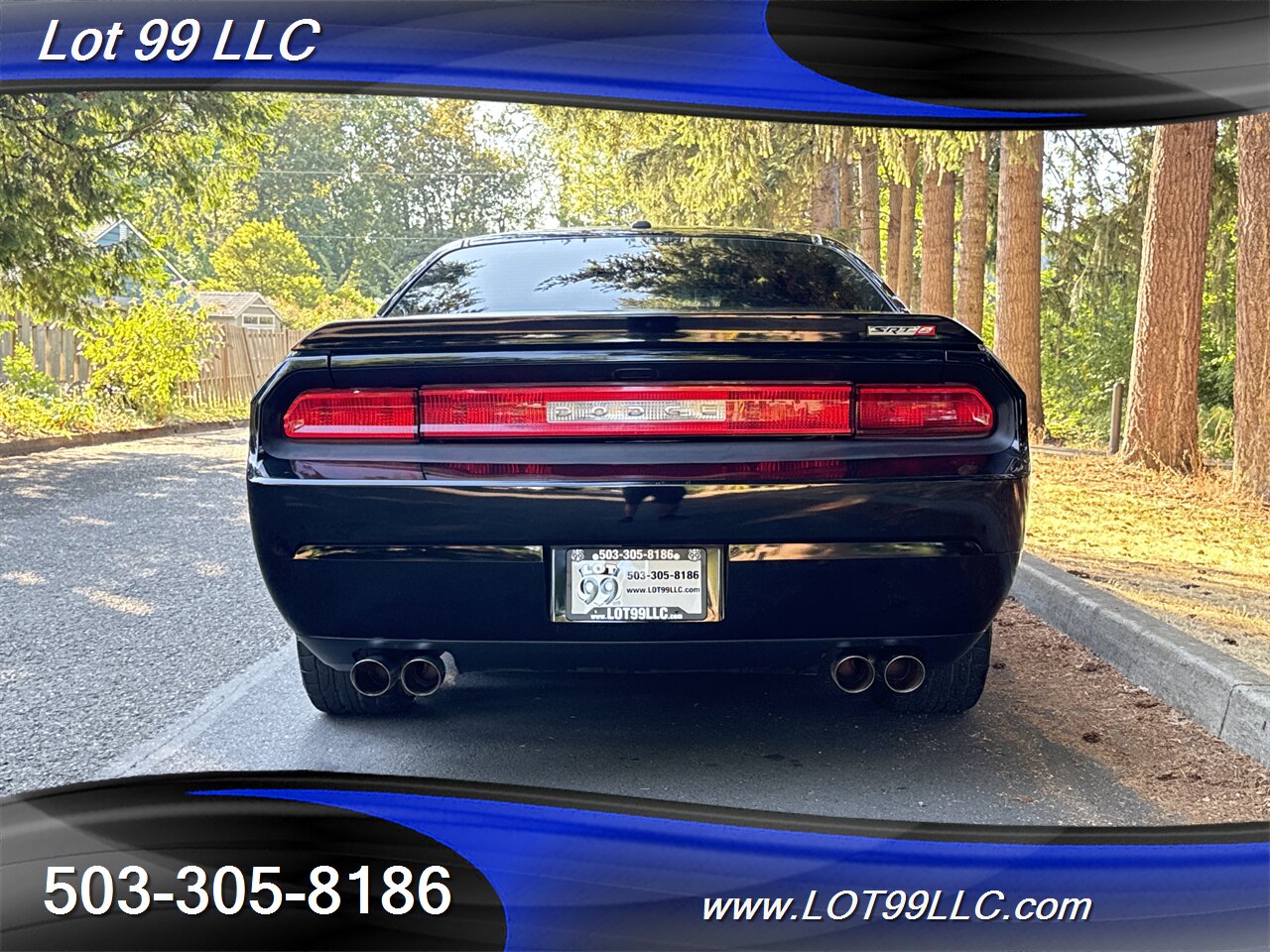 2012 Dodge Challenger SRT8 392 **56k Miles** 6 Speed Manual Moonroof   - Photo 12 - Milwaukie, OR 97267