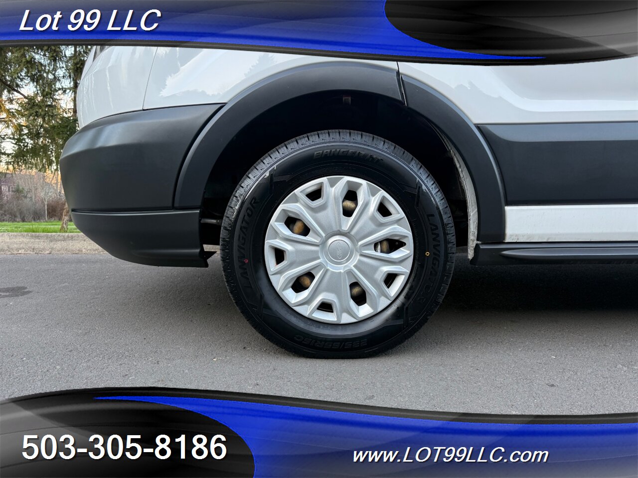 2018 Ford Transit Mid Roof 87k ** WHEELCHAIR VAN ** NEW TIRES 34 "  Rear Lift 3 Passenger 1-Owner  Interlock Flooring - Photo 60 - Milwaukie, OR 97267