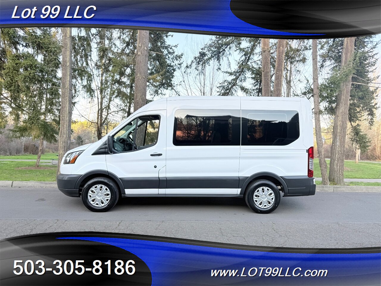 2018 Ford Transit Mid Roof 87k ** WHEELCHAIR VAN ** NEW TIRES 34 "  Rear Lift 3 Passenger 1-Owner  Interlock Flooring - Photo 6 - Milwaukie, OR 97267
