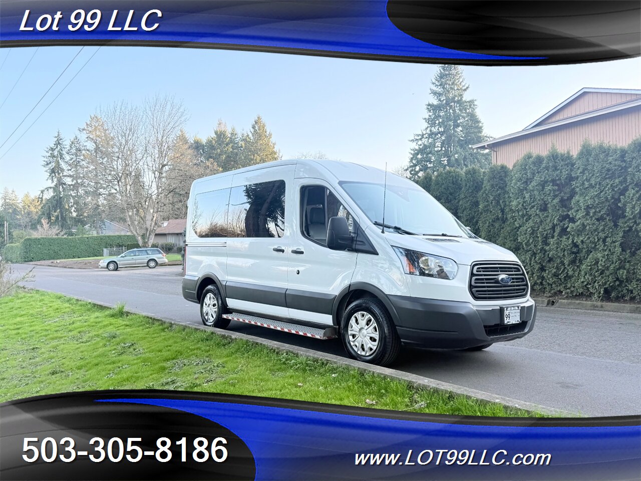 2018 Ford Transit Mid Roof 87k ** WHEELCHAIR VAN ** NEW TIRES 34 "  Rear Lift 3 Passenger 1-Owner  Interlock Flooring - Photo 9 - Milwaukie, OR 97267