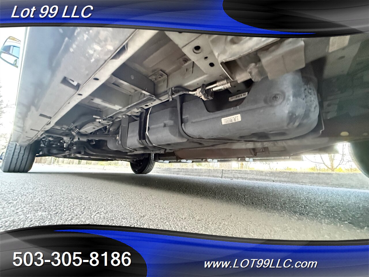 2018 Ford Transit Mid Roof 87k ** WHEELCHAIR VAN ** NEW TIRES 34 "  Rear Lift 3 Passenger 1-Owner  Interlock Flooring - Photo 66 - Milwaukie, OR 97267