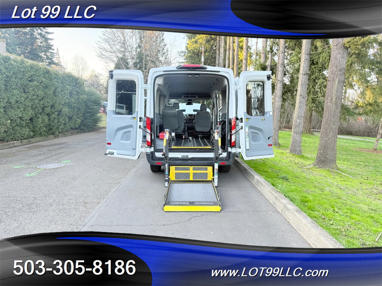 2018 Ford Transit Mid Roof 87k ** WHEELCHAIR VAN ** NEW TIRES 34 "  Rear Lift 3 Passenger 1-Owner  Interlock Flooring - Photo 42 - Milwaukie, OR 97267