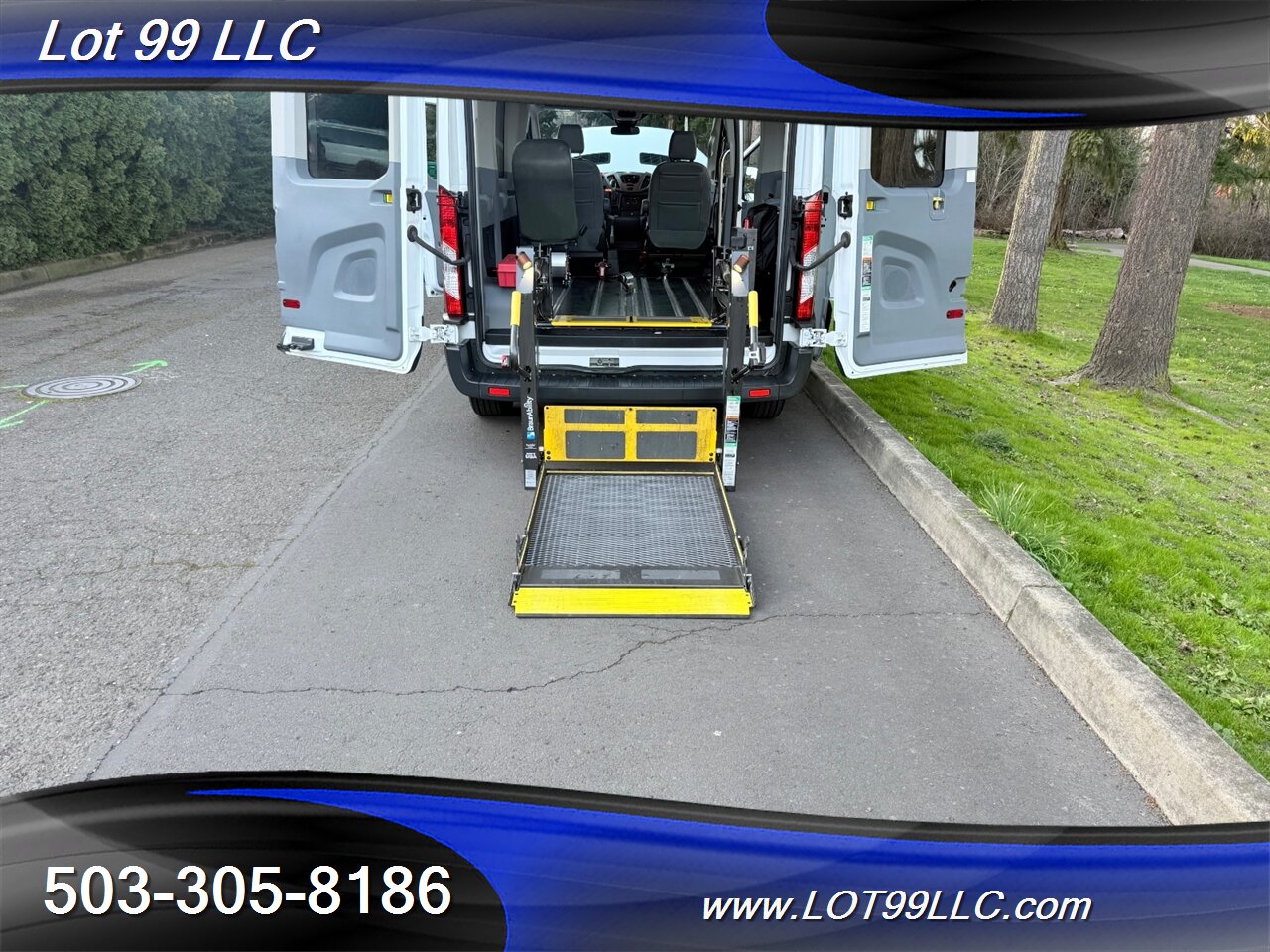 2018 Ford Transit Mid Roof 87k ** WHEELCHAIR VAN ** NEW TIRES 34 "  Rear Lift 3 Passenger 1-Owner  Interlock Flooring - Photo 20 - Milwaukie, OR 97267