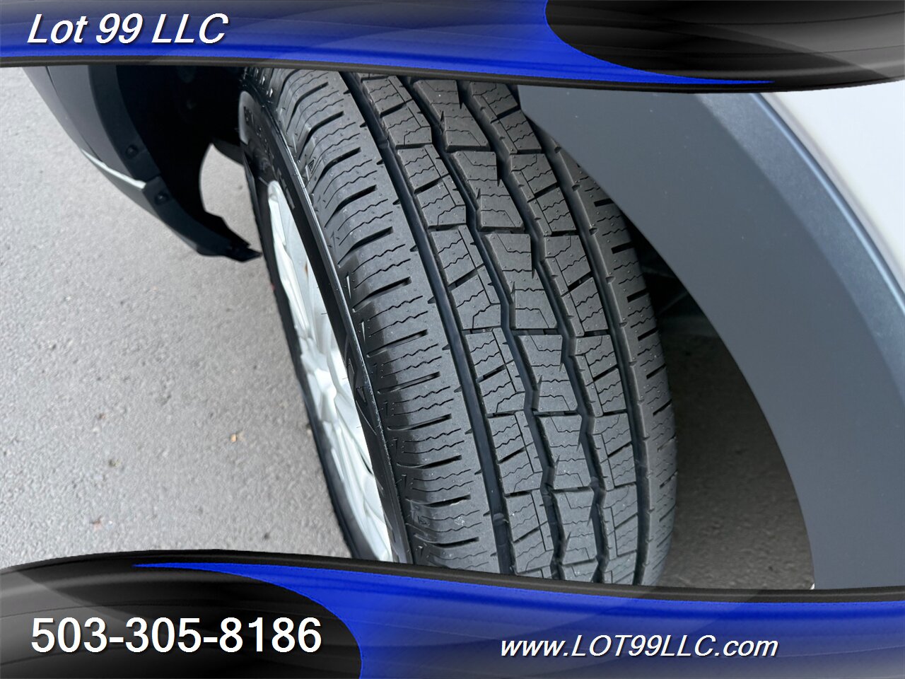 2018 Ford Transit Mid Roof 87k ** WHEELCHAIR VAN ** NEW TIRES 34 "  Rear Lift 3 Passenger 1-Owner  Interlock Flooring - Photo 24 - Milwaukie, OR 97267